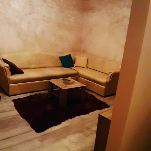 . Lux apartman
