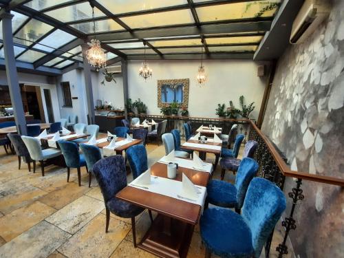 Antik Hotel Prague - main image