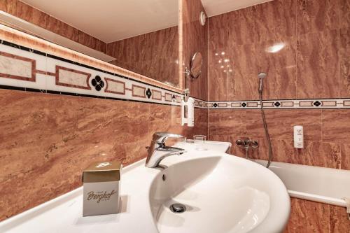 Hotel Berghof Mayrhofen – Mayrhofen, IL