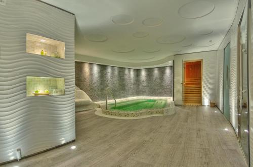 Termálfürdő, Hotel Moskva in Belgrád