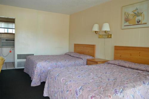 Budget Inn Fairmont - image 9