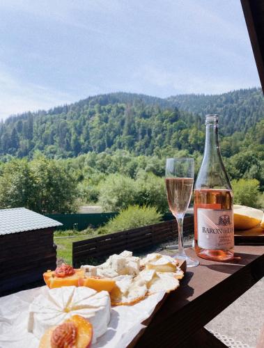 Veranda in Mykulychyn