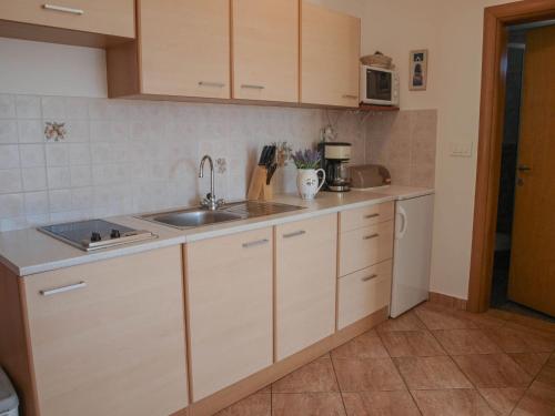  Kristi apartment complex in Privlaka