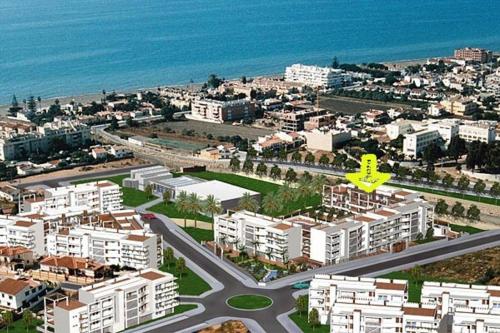 ATICO en la PLAYA con PISCINA y GOLF in Torre de Benagalbón