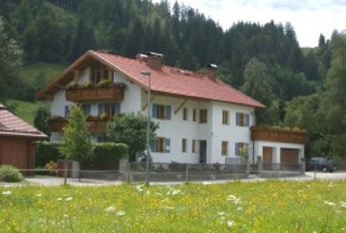 Ferienwohnung Aletsee in Pfronten, Deutschland
