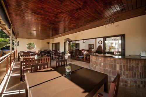 Tamboti Lodge Guest House