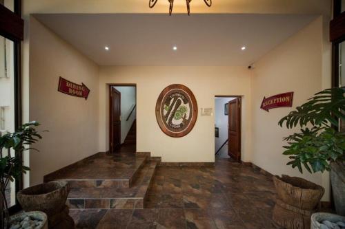 Tamboti Lodge Guest House