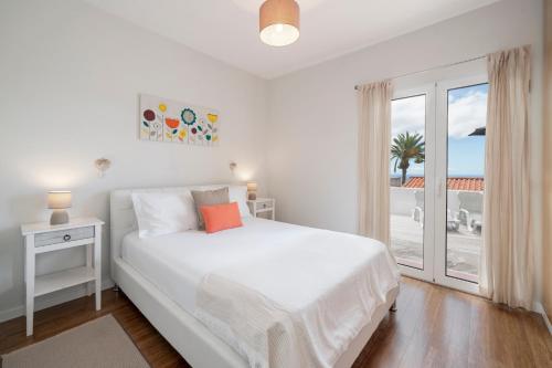 Terrace Vila by An Island Apart 3