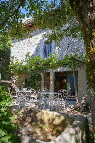 Le Cellier gîte à louer Valchevrière