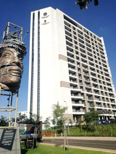 Menlyn Maine The Residence Trilogy - 4th photo