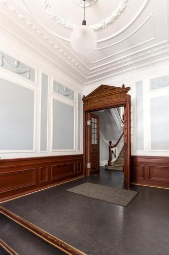 200SQM NEW Apartment - City centre next to Tivoli - image 12