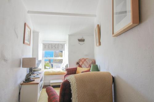The Dolls House - image 7