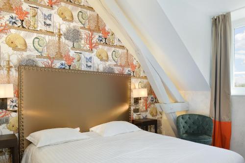 2 twin beds