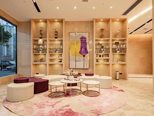 Lavande Hotel South High-Speed Railway Station Changsha Avenue Metro Station in Furong