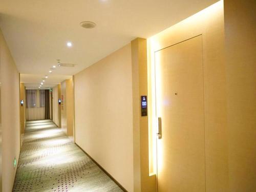 Lavande Hotel Zhengzhou Huanghe University of Science and Technology