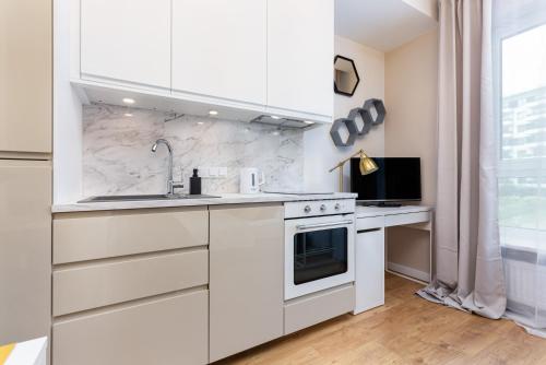 Mokotow Business Center Apartments by Noclegi Renters, Warsaw (photo 4)