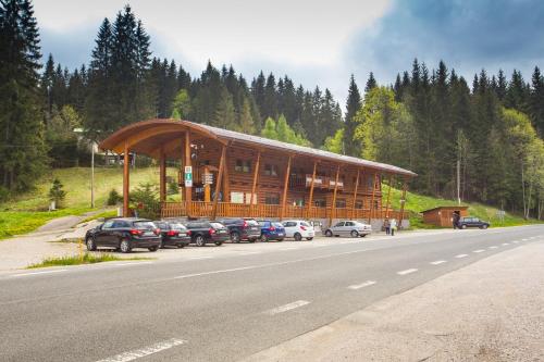 Ubytovanie Dobšinská Ľadová Jaskyňa - image 4