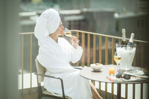 Central by Residence Hotel in วาดุซ