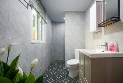 Tina's Living Paradise II - Guesthouses with private pool, 5 min to beach Tina's Living Paradise II - Guesthouses with private pool, 5 min to beach