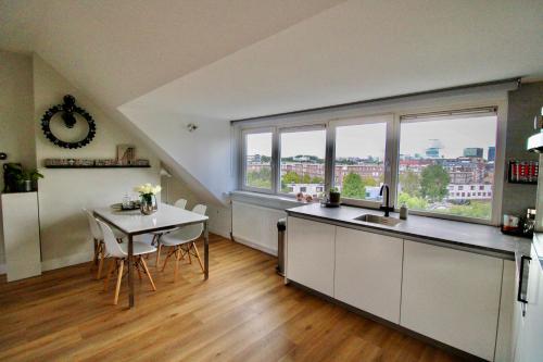 Beautiful penthouse near Rai and centre, Amsterdam (zdjęcie 6)