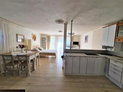 Apartman Prace