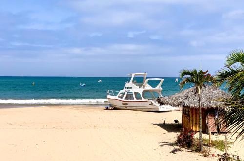 . CASA DEL MAR