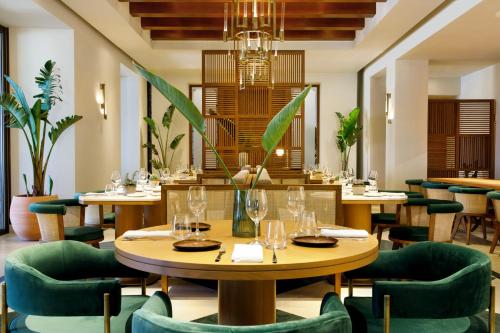 Daios Cove Luxury Resort & Villas - image 8