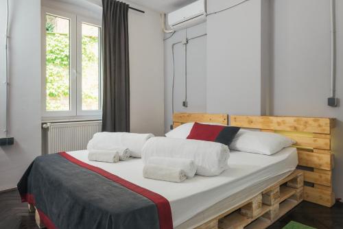 Swanky Mint Hostel - image 8