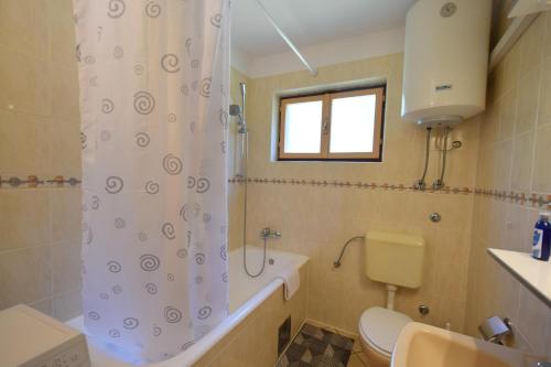 Apartment Anica - image 2