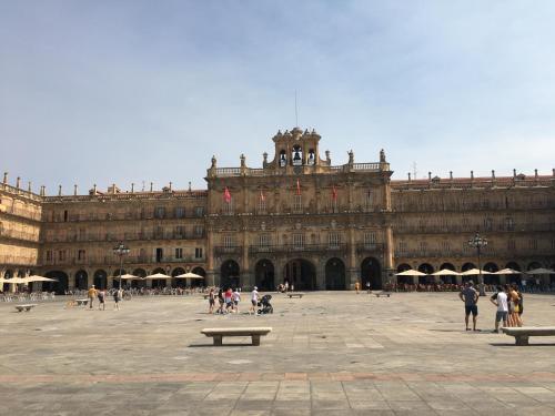 Apartamento ideal a la entrada de Salamanca !!!