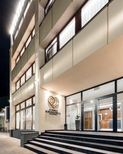 W セルク クラコワ アパートホテル