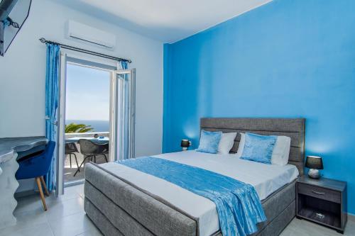 Terraza/balcón, N RENIERIS Apartments in Santorini