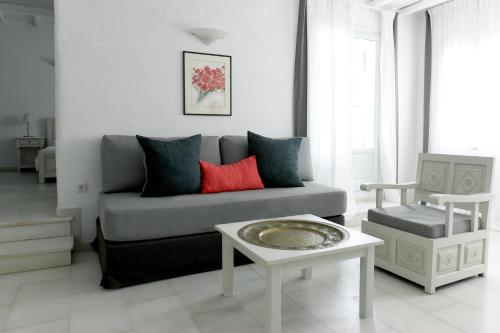 2 bedrooms, 4 beds