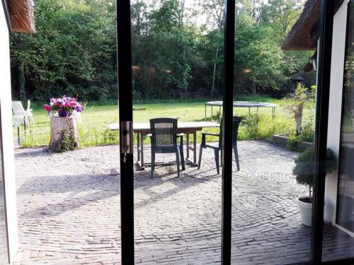 Skats, Sfeervolle vakantiewoning midden in het Drents-Friese Wold in Vaterene