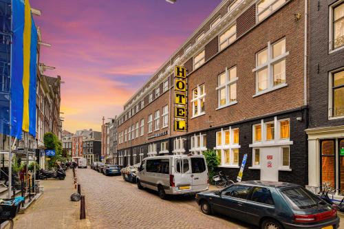 Hans Brinker Hostel Amsterdam