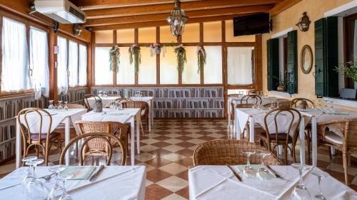 Hotel Villa Sara - image 14