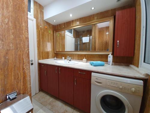 Fürdőszoba, Ezore Yam Apartmens - Elmali'akh St. 4 in Bat Yam