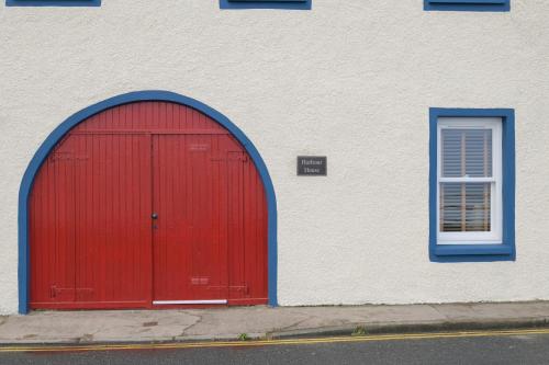 Harbour House BnB Scar Nose