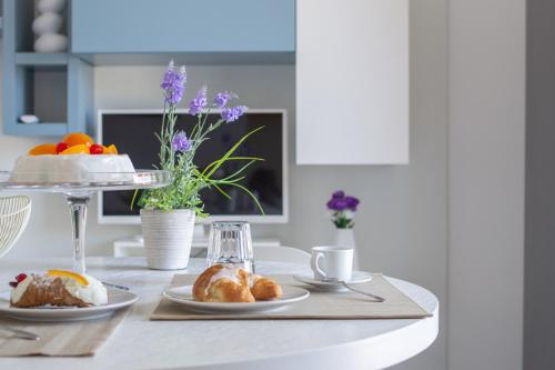 M'Place Apartments 4