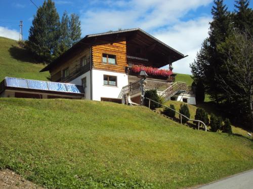Haus Martine - im Bergdorf Marul auf 1000m, Raggal