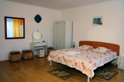 Kyiv Hotel - image 7
