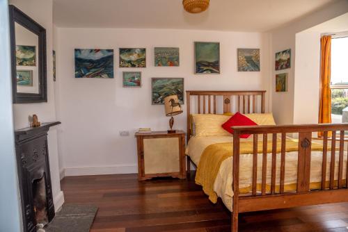 Finest Retreats - Western Watch - Sea Views, Pets Accepted, Sleeps 6