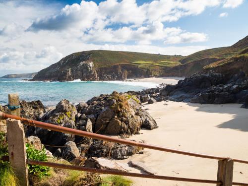 Western Watch - Sea Views Pets Accepted Sleeps 6 - image 2