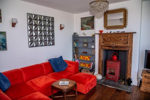 Western Watch - Sea Views Pets Accepted Sleeps 6 - image 4