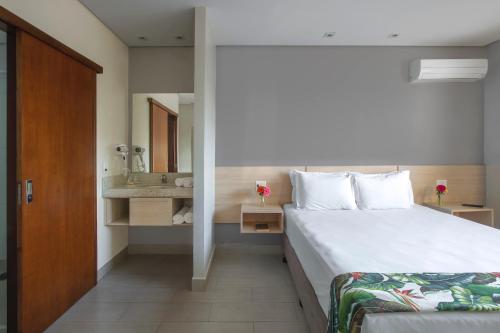 268484777 Valinhos Plaza Hotel