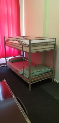 MirHostel