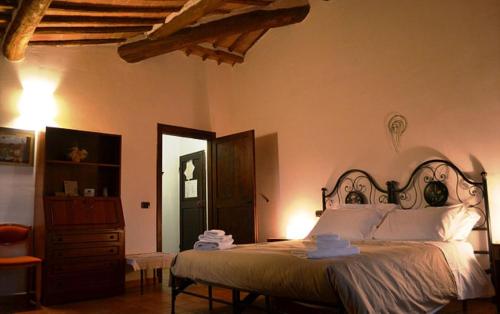 Podere Ficareto Farm chambre d'hôte Montingegnoli