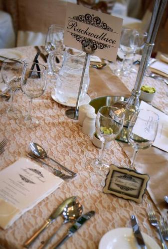 Westenra Arms Hotel - image 7