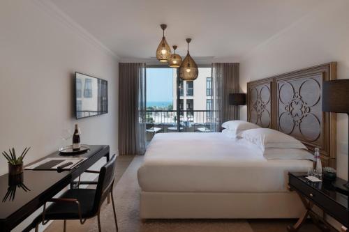 room detail thumbnail 0
