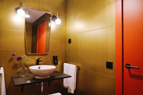 Isabella's House - image 9